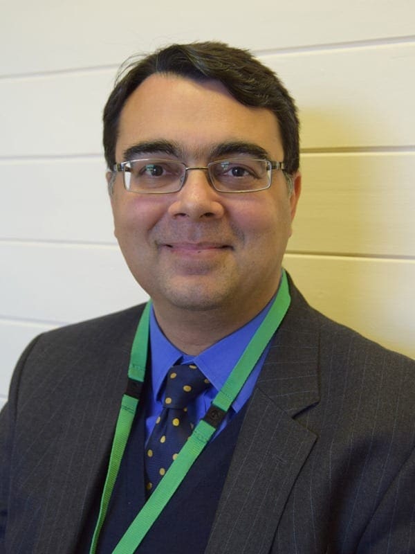 Dr Amjad Uppal